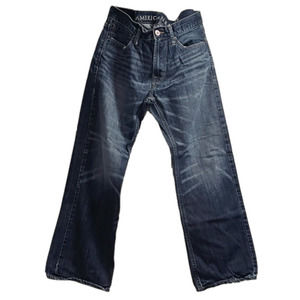 š
ŗš·ļø3 for $30 sale!š·ļø American Eagle semi-dark wash low rise bootcut jeans.